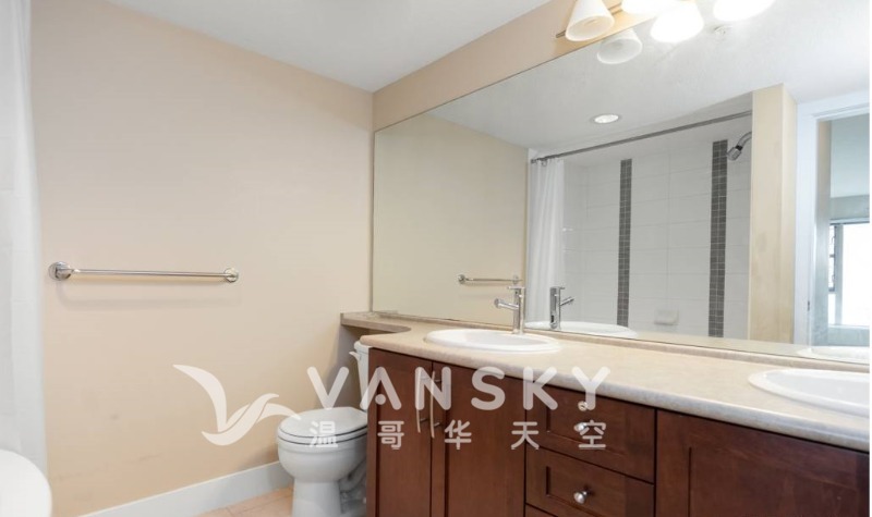 260717140445_8 master bathroom 1.jpg